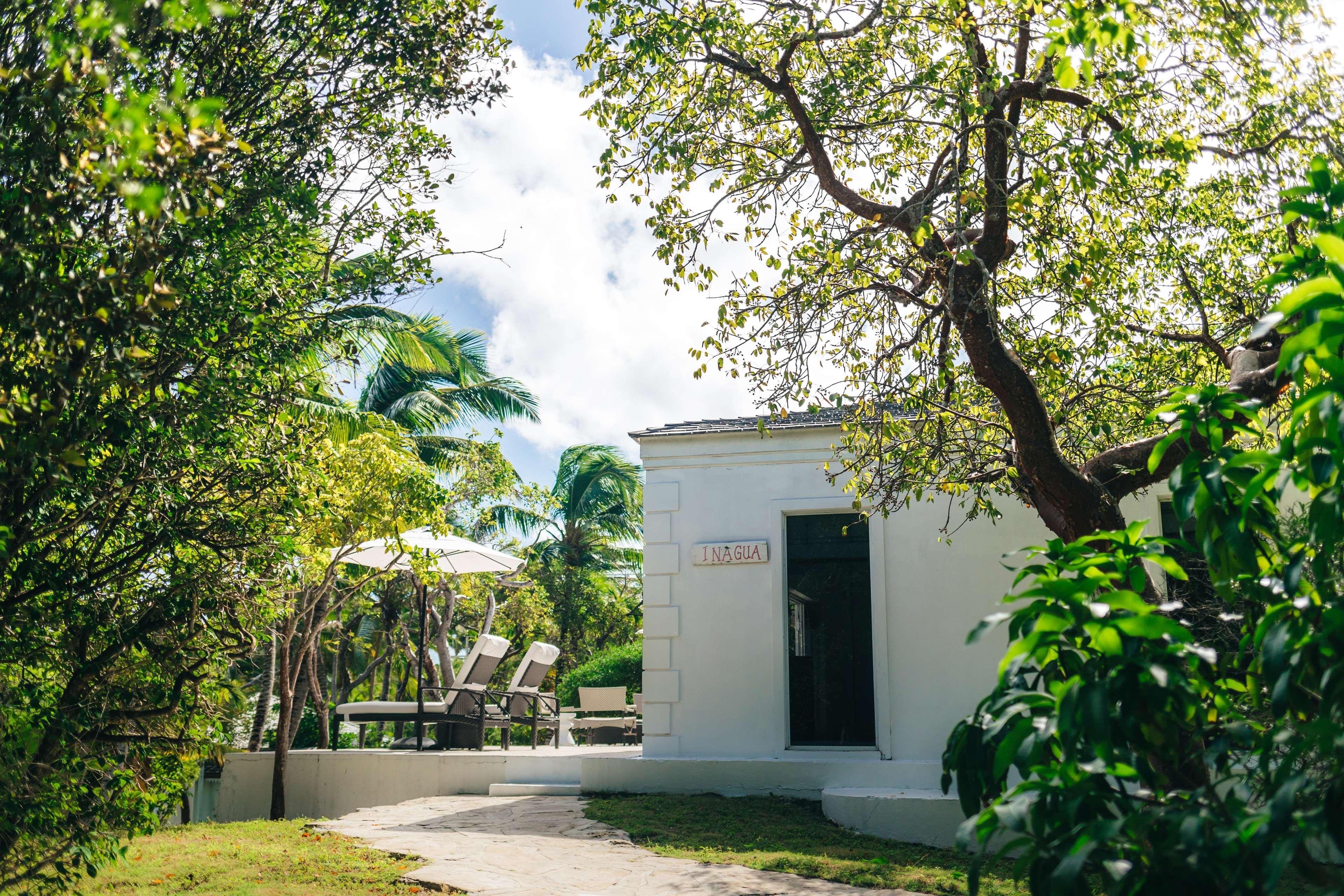 Pink Sands Resort Dunmore Town Экстерьер фото